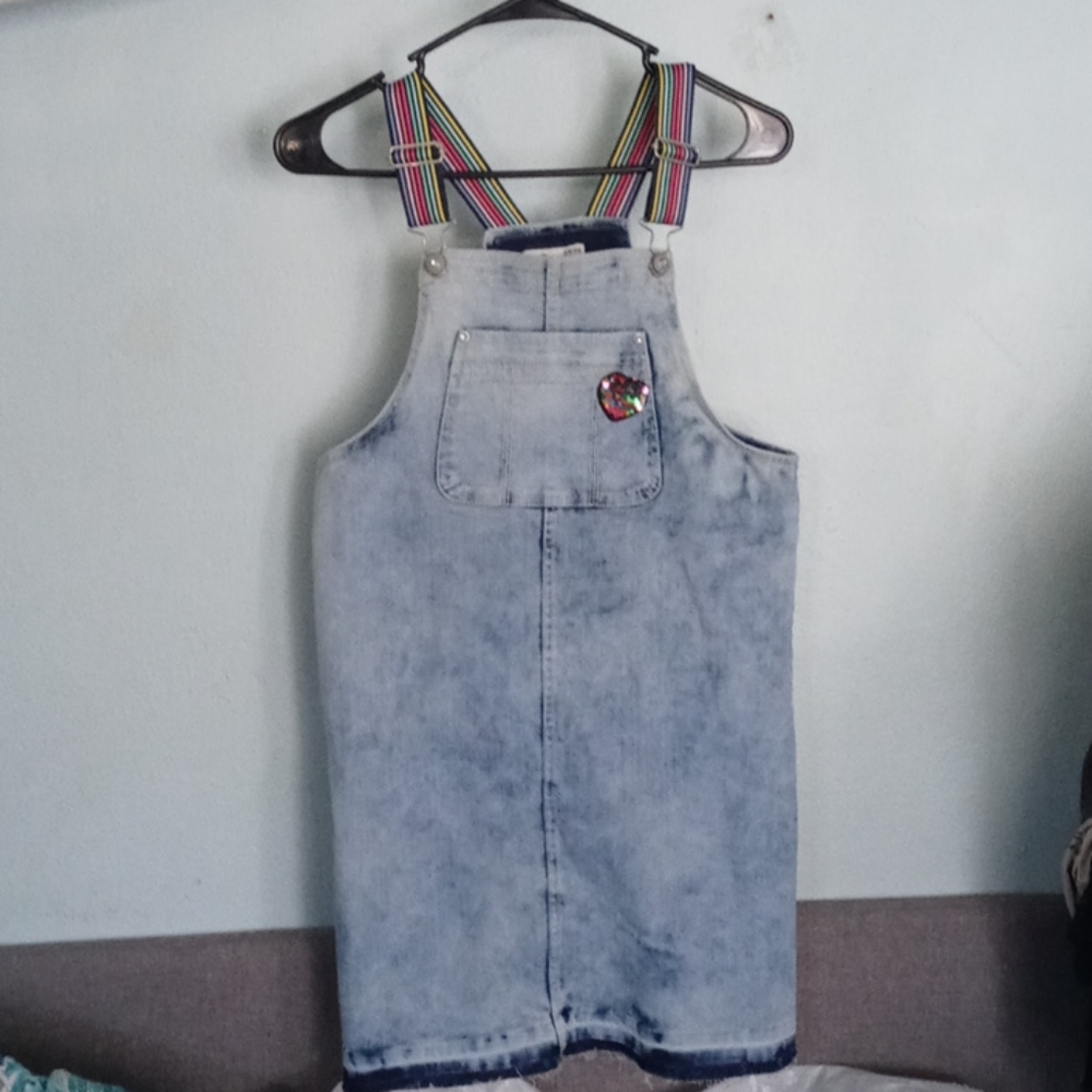 Overall dress